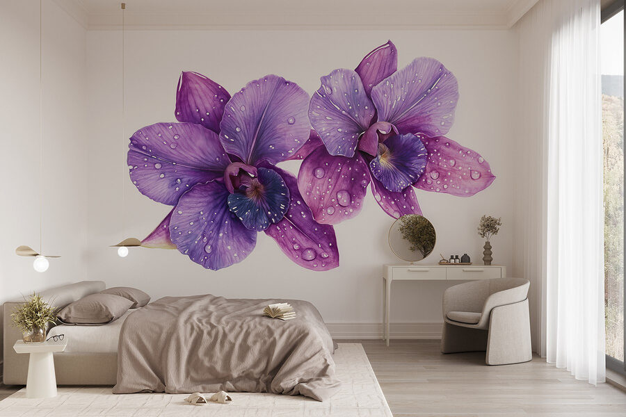 Fleurs violettes avec gouttes d'eau