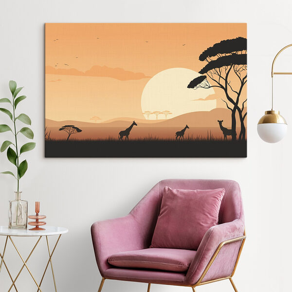 Girafes marchant dans un champ d'herbe avec des arbres et un coucher de soleil Girafes marchant dans un champ d'herbe avec des arbres et un coucher de soleil
