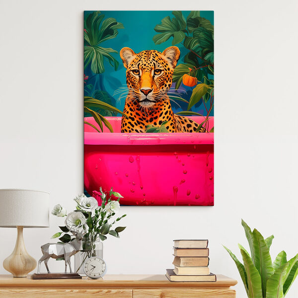 Guépard dans une baignoire rose avec des plantes Guépard dans une baignoire rose avec des plantes