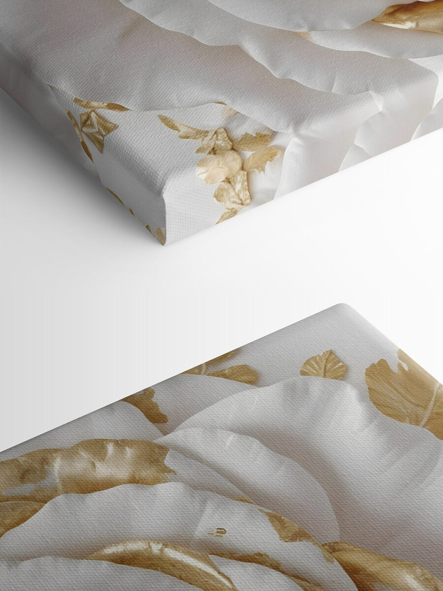 Art floral exquis en blanc et or
