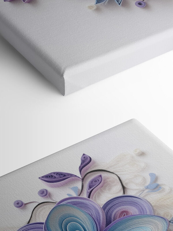 Fleur en papier réalisée avec des bandes de papier Fleur en papier réalisée avec des bandes de papier