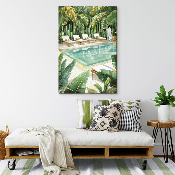 Piscine avec chaises longues et planches de surf Piscine avec chaises longues et planches de surf