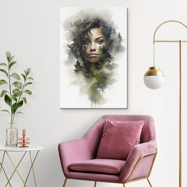 Visage de femme avec des arbres en arrière-plan Visage de femme avec des arbres en arrière-plan