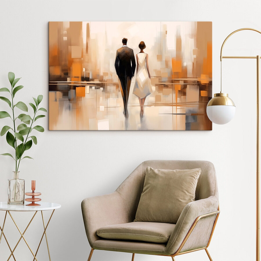 Homme et femme marchant dans une rue