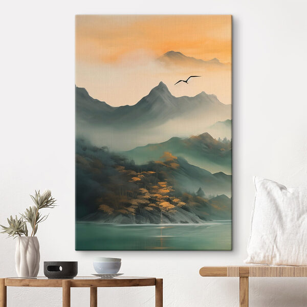 Oiseau volant au-dessus des montagnes Oiseau volant au-dessus des montagnes