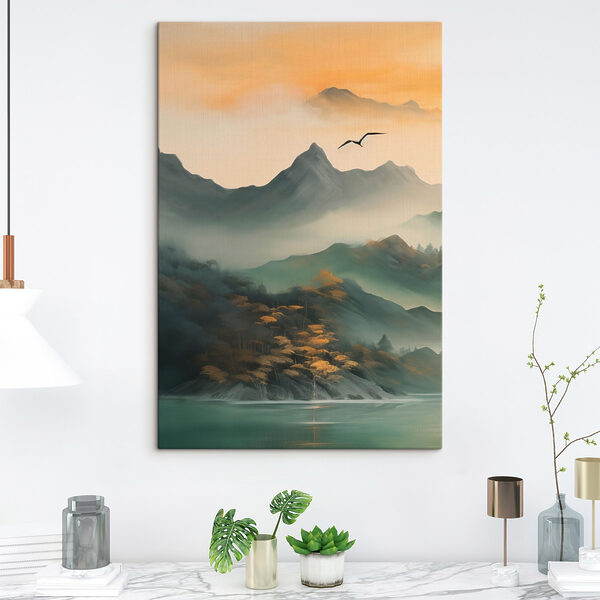 Oiseau volant au-dessus des montagnes Oiseau volant au-dessus des montagnes