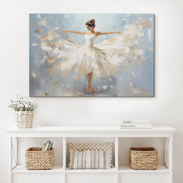 Peinture d'une femme en robe blanche Peinture d'une femme en robe blanche