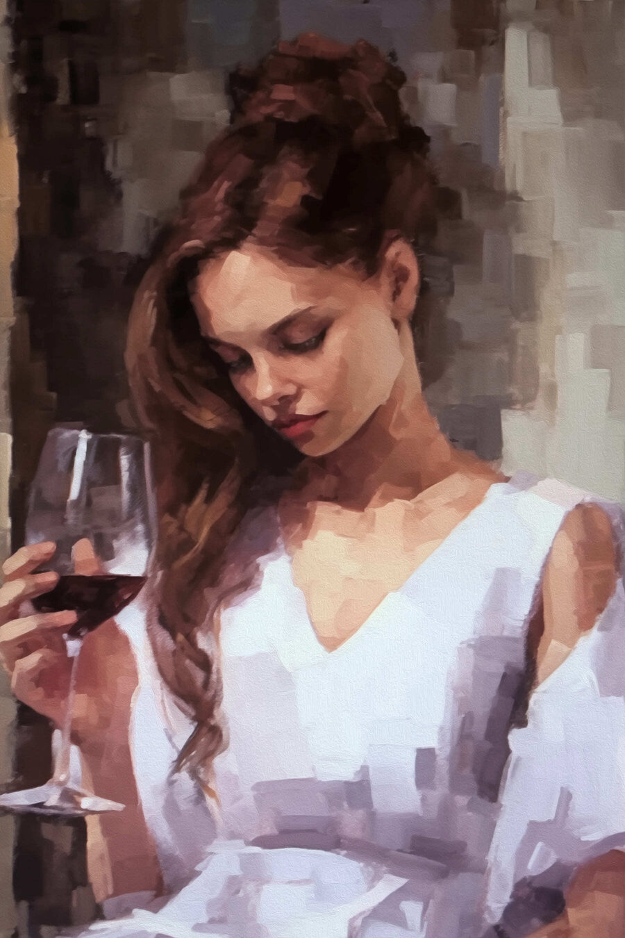 Femme tenant un verre de vin