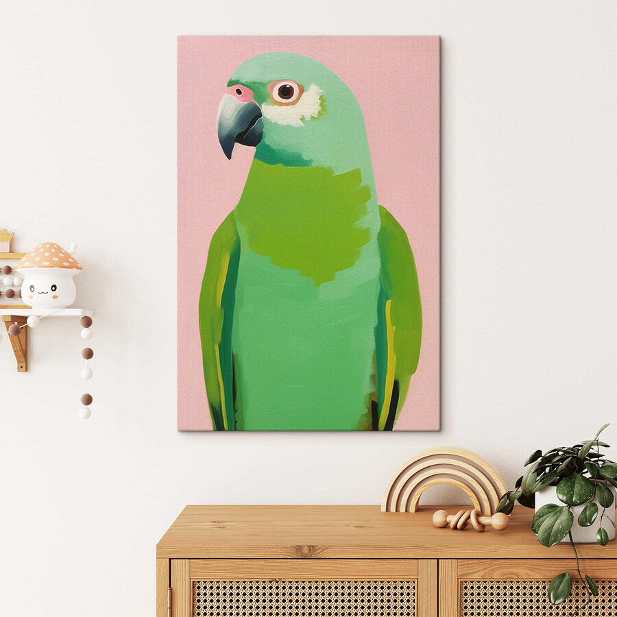 Perroquet vert aux yeux jaunes