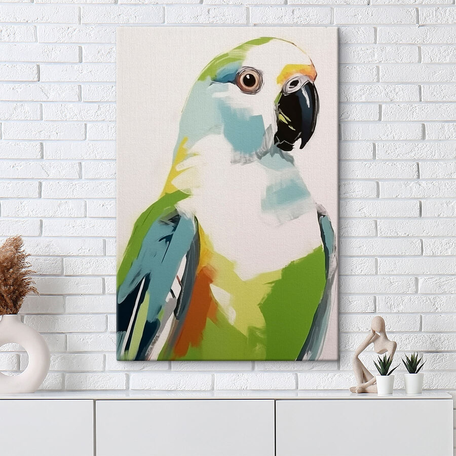 Oiseau coloré au bec noir