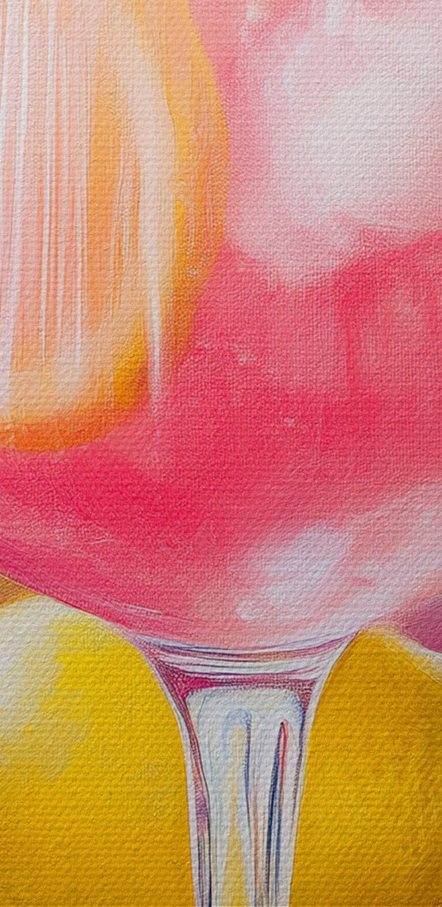 Verre de boisson rose avec citrons et fleurs