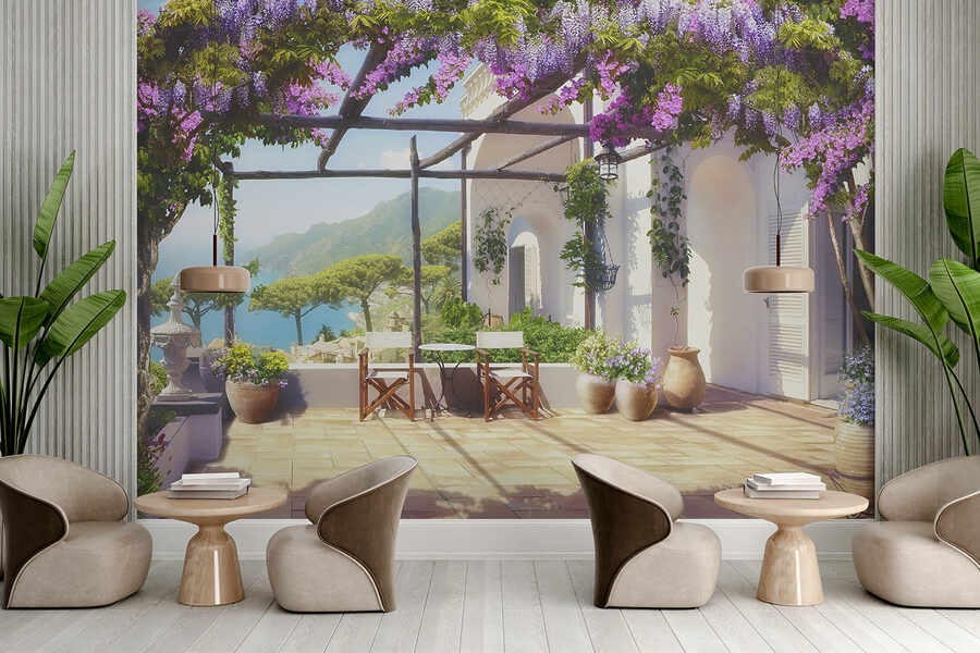 Patio avec fleurs et plantes violettes