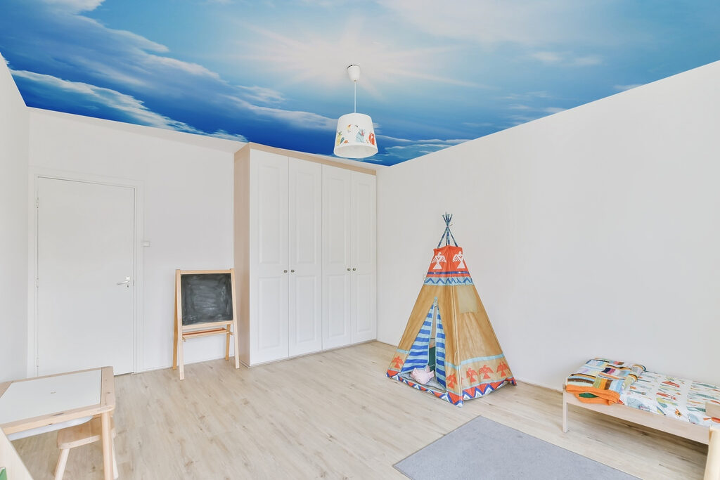 The sun shining through clouds The sun shining through clouds