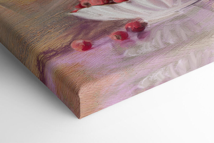 Une peinture de fleurs dans un vase et un bol de croissants