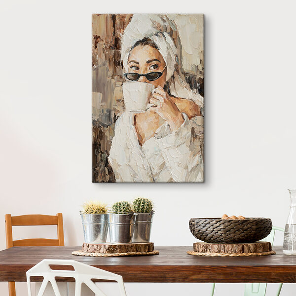 Peinture d'une femme tenant une tasse Peinture d'une femme tenant une tasse