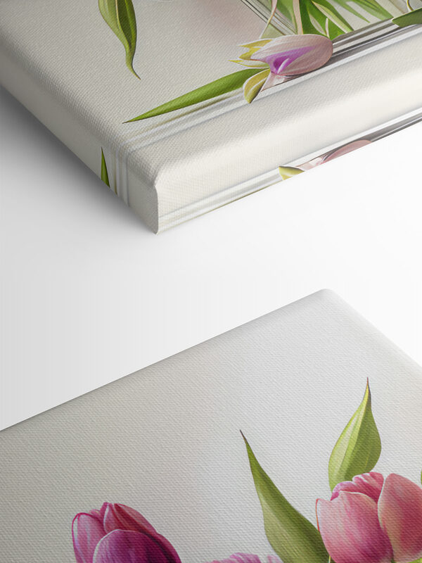 Un bouquet de tulipes dans un vase en verre s31219pmlfn 600x800 - Un bouquet de tulipes dans un vase en verre