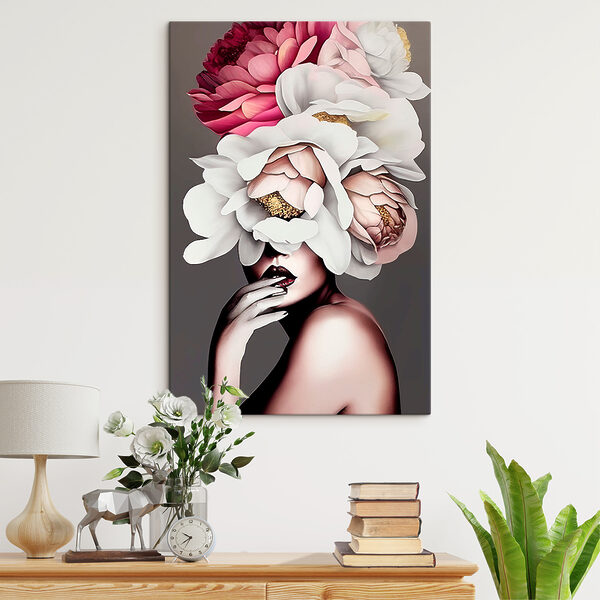 Une femme avec des fleurs sur la tête Une femme avec des fleurs sur la tête