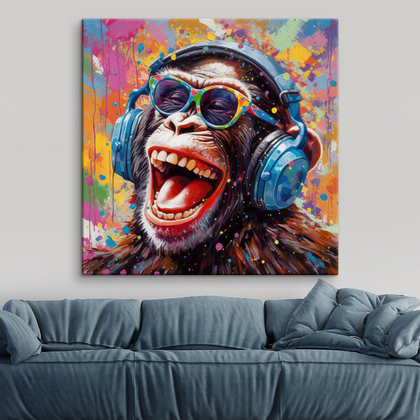 Un singe portant des écouteurs et des lunettes de soleil Un singe portant des écouteurs et des lunettes de soleil