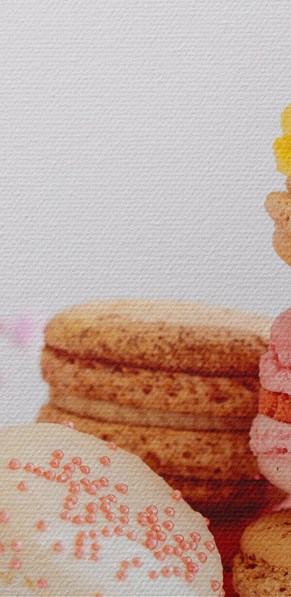 Une pile de biscuits colorés Une pile de biscuits colorés