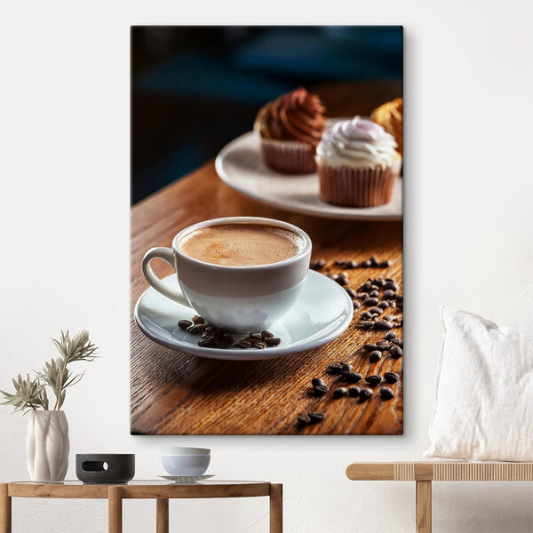 Tasse de café et petits gâteaux sur une table Tasse de café et petits gâteaux sur une table