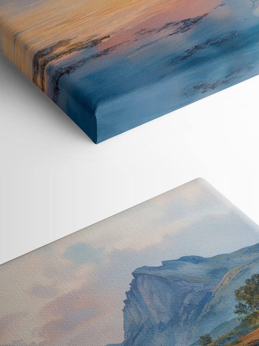 Eau avec des montagnes en arrière-plan