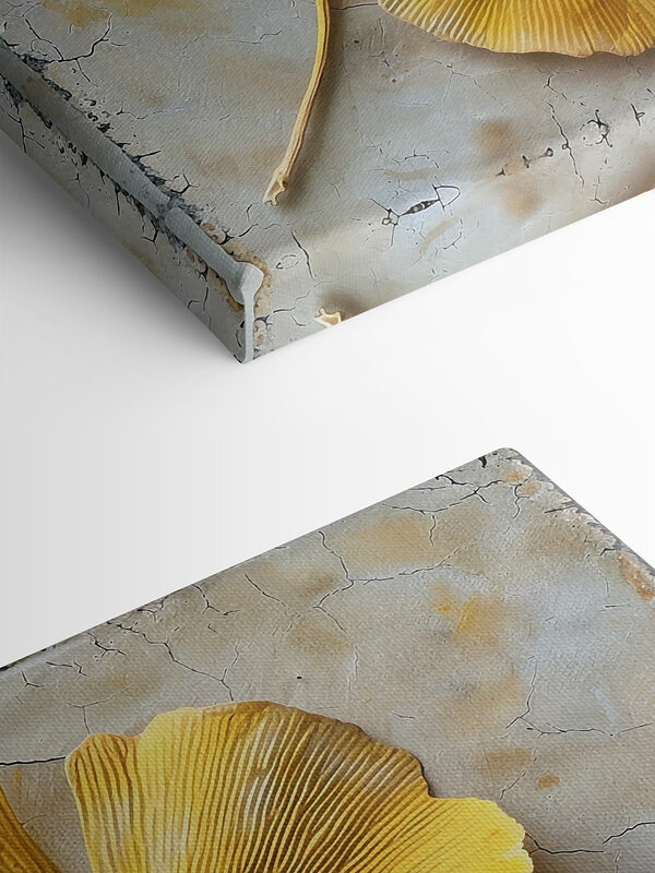 Feuilles jaunes sur une surface blanche Feuilles jaunes sur une surface blanche