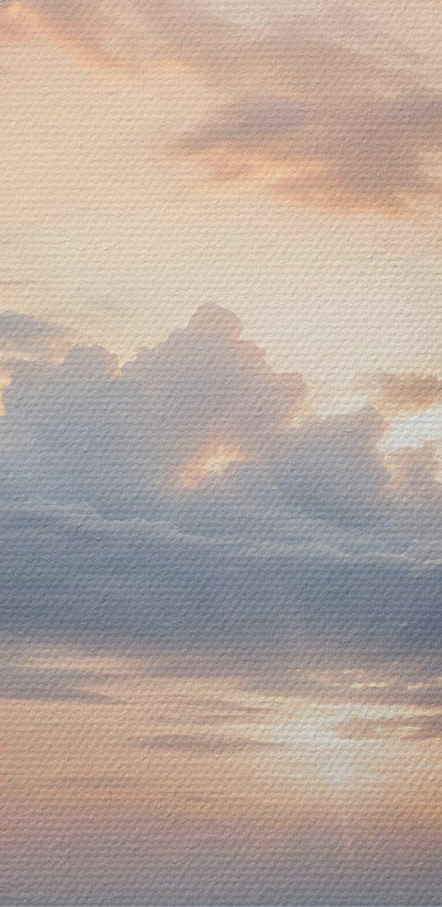 Plan d'eau avec un arbre et des nuages dans le ciel