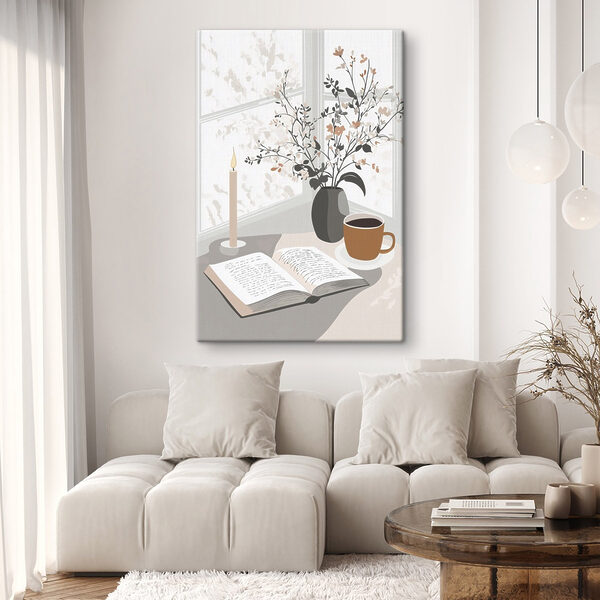 Livre et tasse de café sur une table Livre et tasse de café sur une table