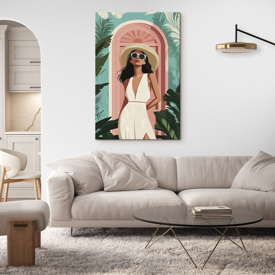 Femme portant une robe blanche et un chapeau