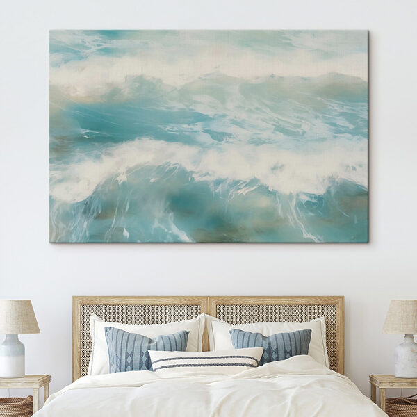 De douces vagues dansent sur des eaux tranquilles De douces vagues dansent sur des eaux tranquilles