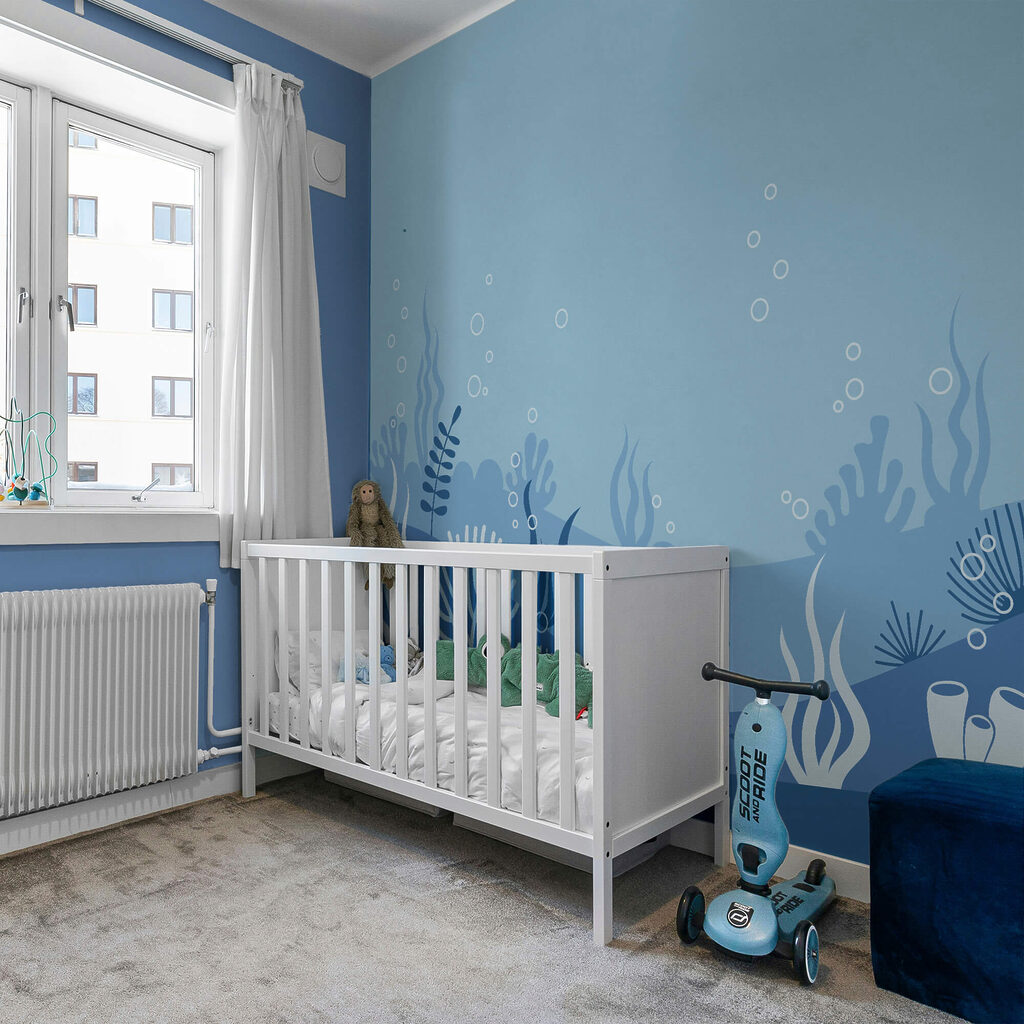 Scène sous-marine bleue et blanche Scène sous-marine bleue et blanche