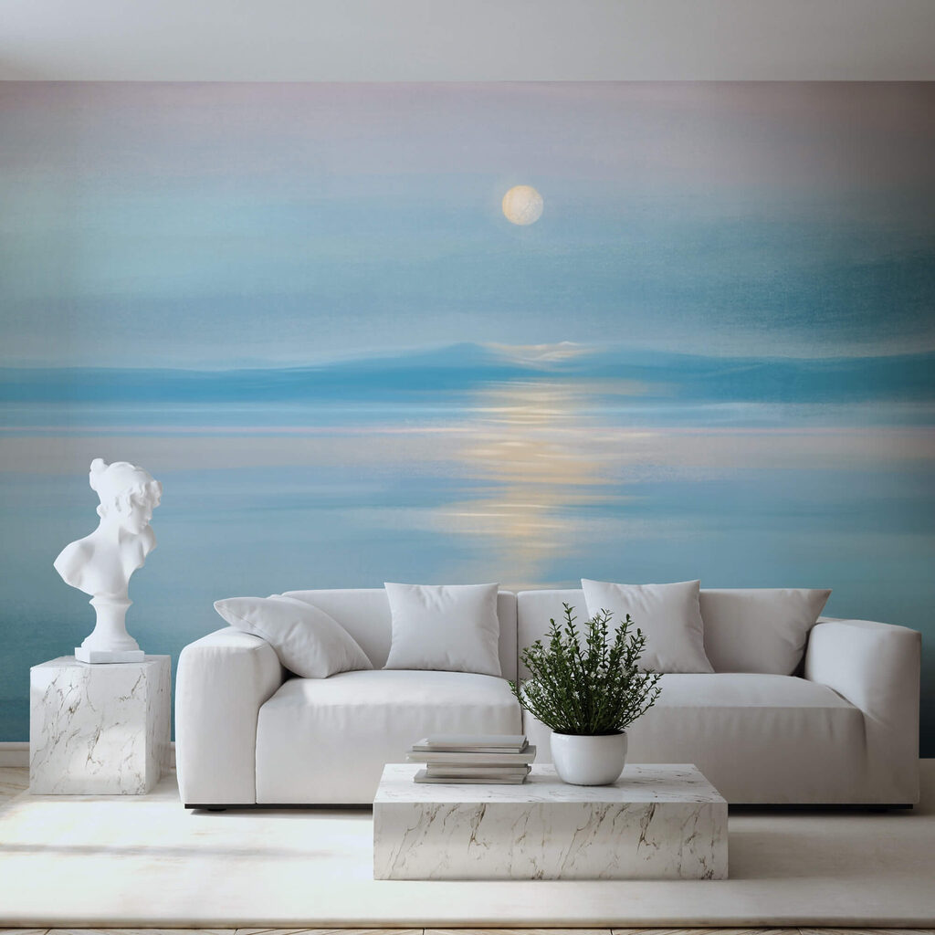 Lune au-dessus d'une étendue d'eau Lune au-dessus d'une étendue d'eau