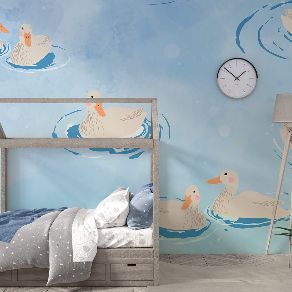 Groupe de canards nageant dans l'eau