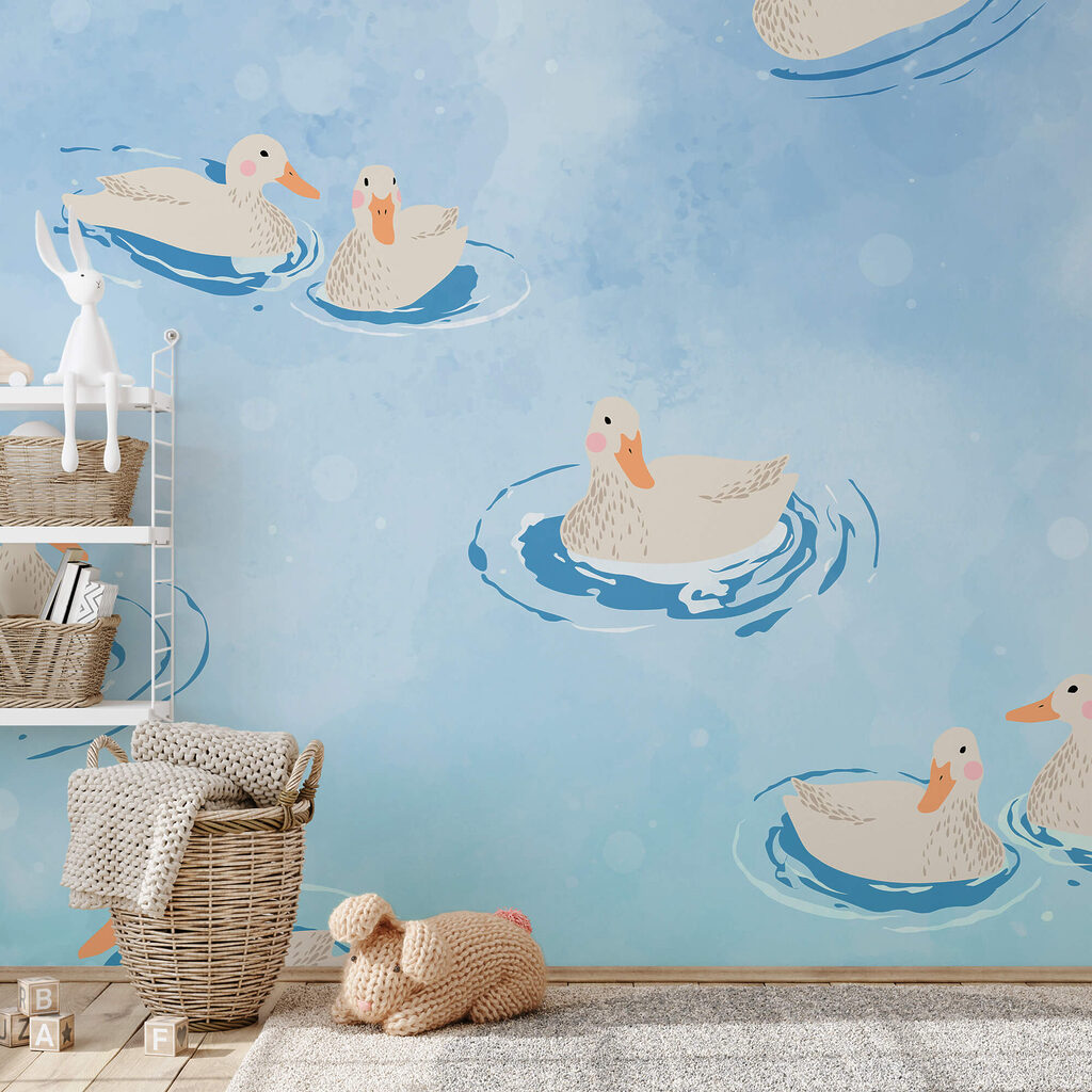 Groupe de canards nageant dans l'eau