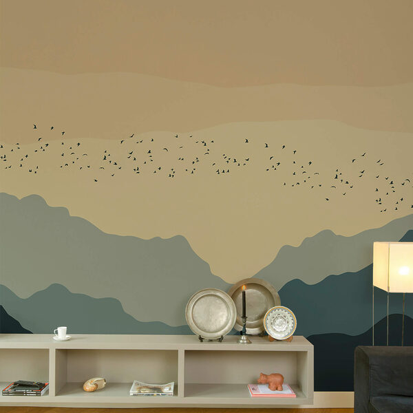 Peintures murales Groupe d'oiseaux volant au-dessus des montagnes Peintures murales Groupe d'oiseaux volant au-dessus des montagnes