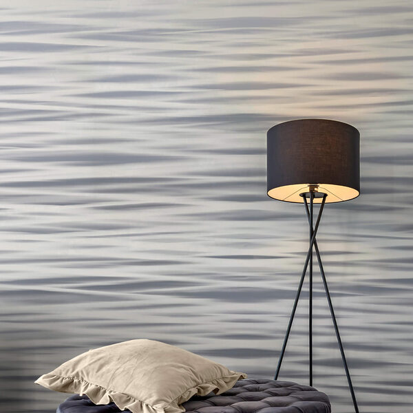 Les vagues dansent sur une surface tranquille Les vagues dansent sur une surface tranquille