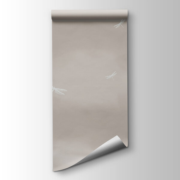 A dragonflies flying in the sky