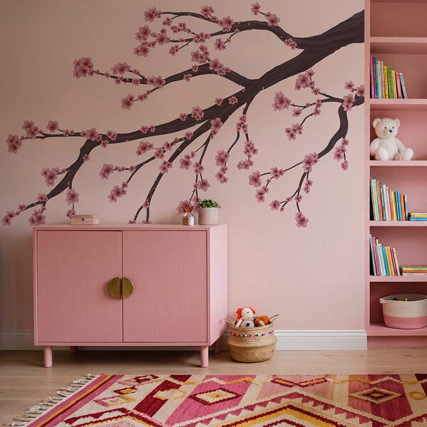 Branche d'arbre avec des fleurs roses Branche d'arbre avec des fleurs roses