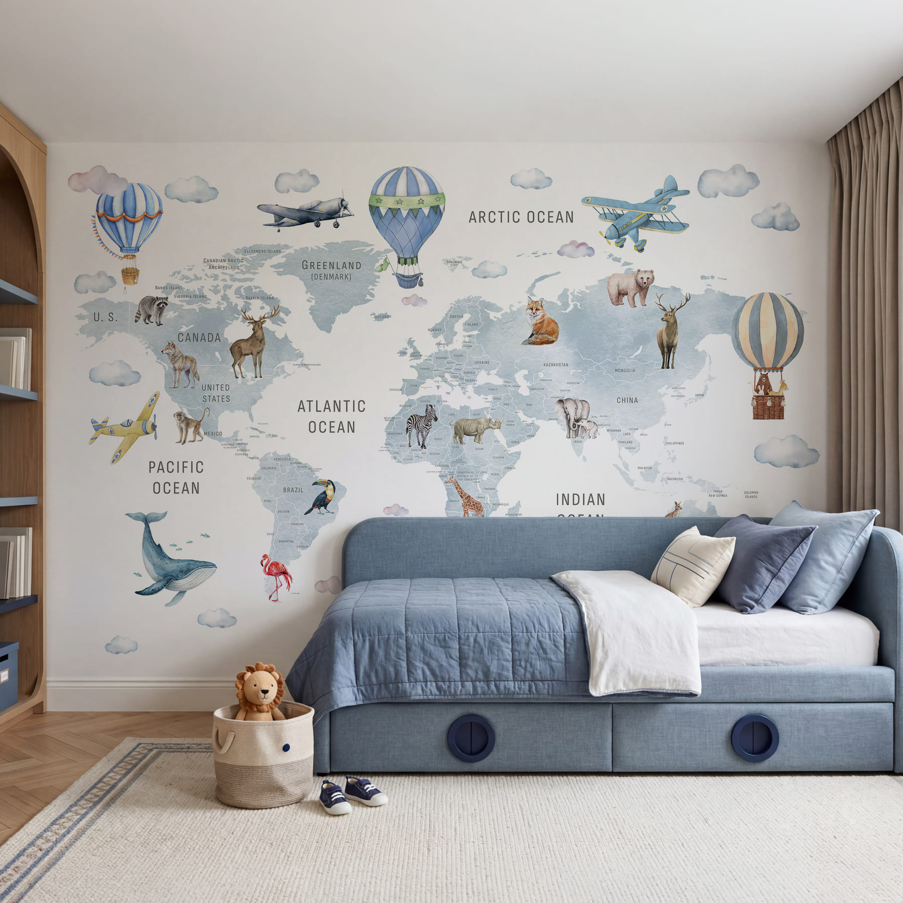 Carte du monde avec des animaux et des oiseaux Carte du monde avec des animaux et des oiseaux