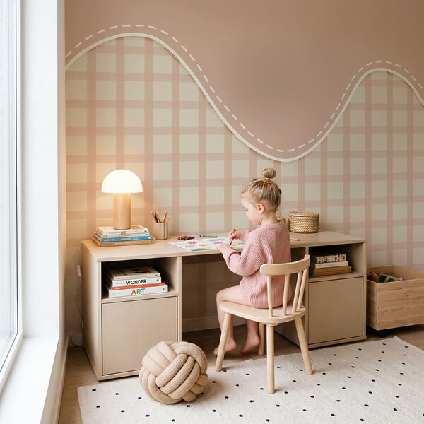 Grille rose et blanche avec une ligne blanche