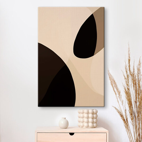 Black and white circles