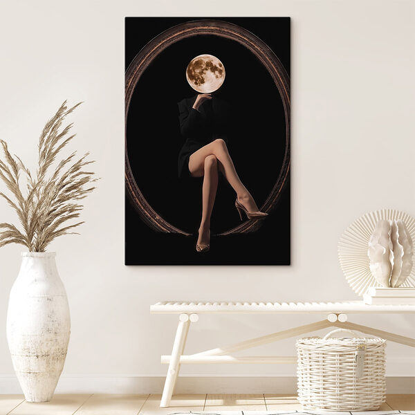 Tableaux Tableaux Une femme assise sur une chaise, le visage éclairé par la lune (UGS : s45891)