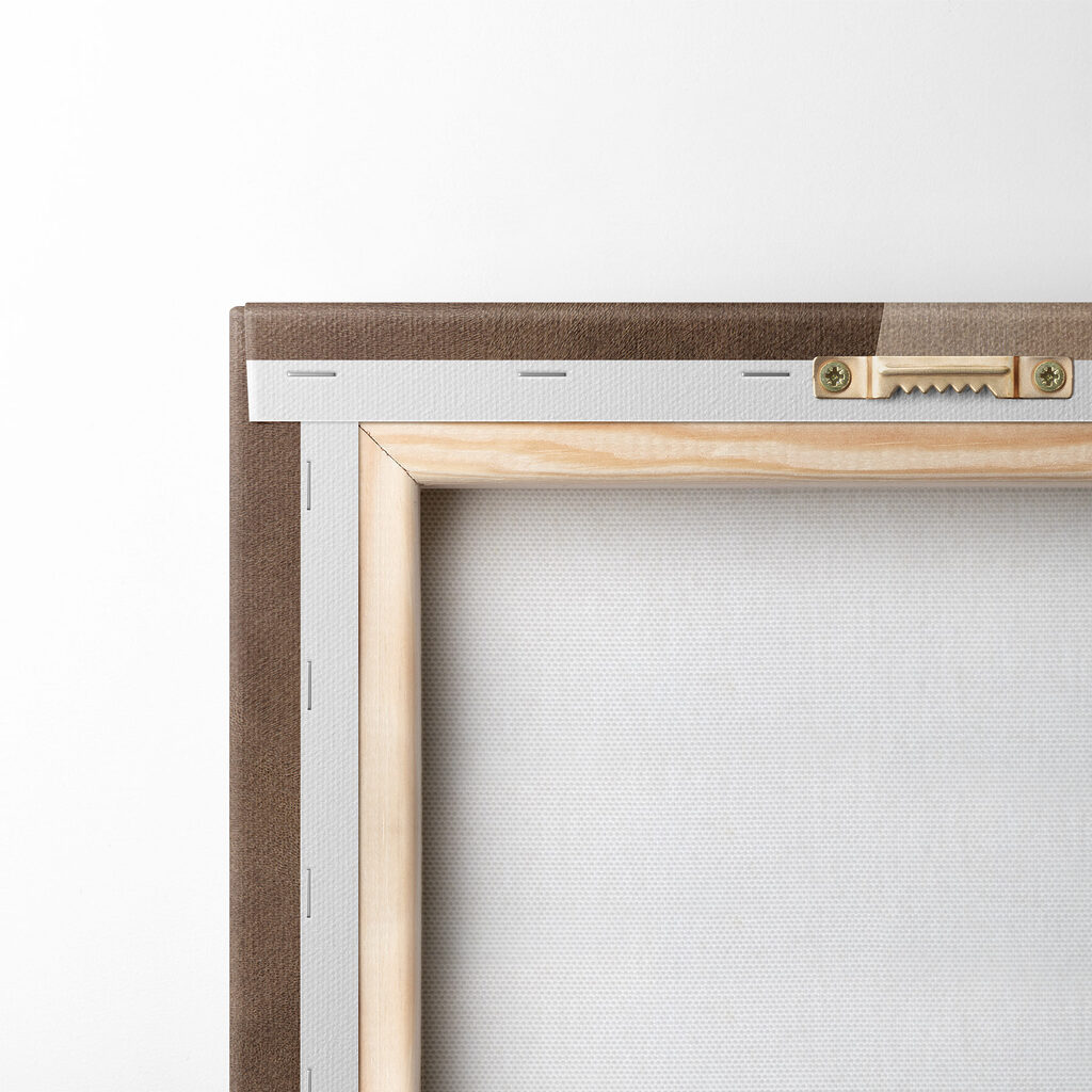 Soft curves in earthy tones Soft curves in earthy tones