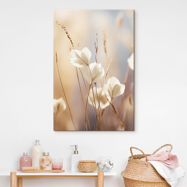 Des fleurs blanches sur une plante Des fleurs blanches sur une plante