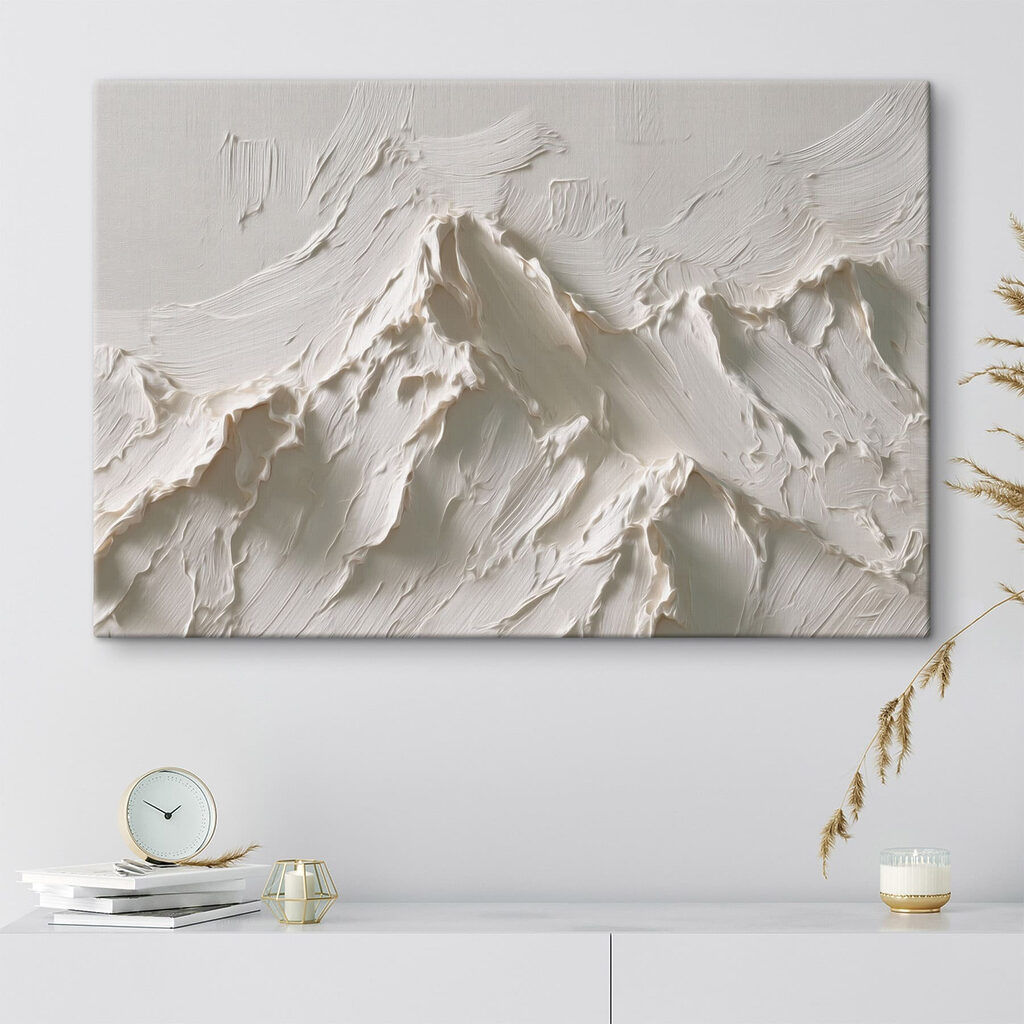 Gentle peaks in soft, flowing texture