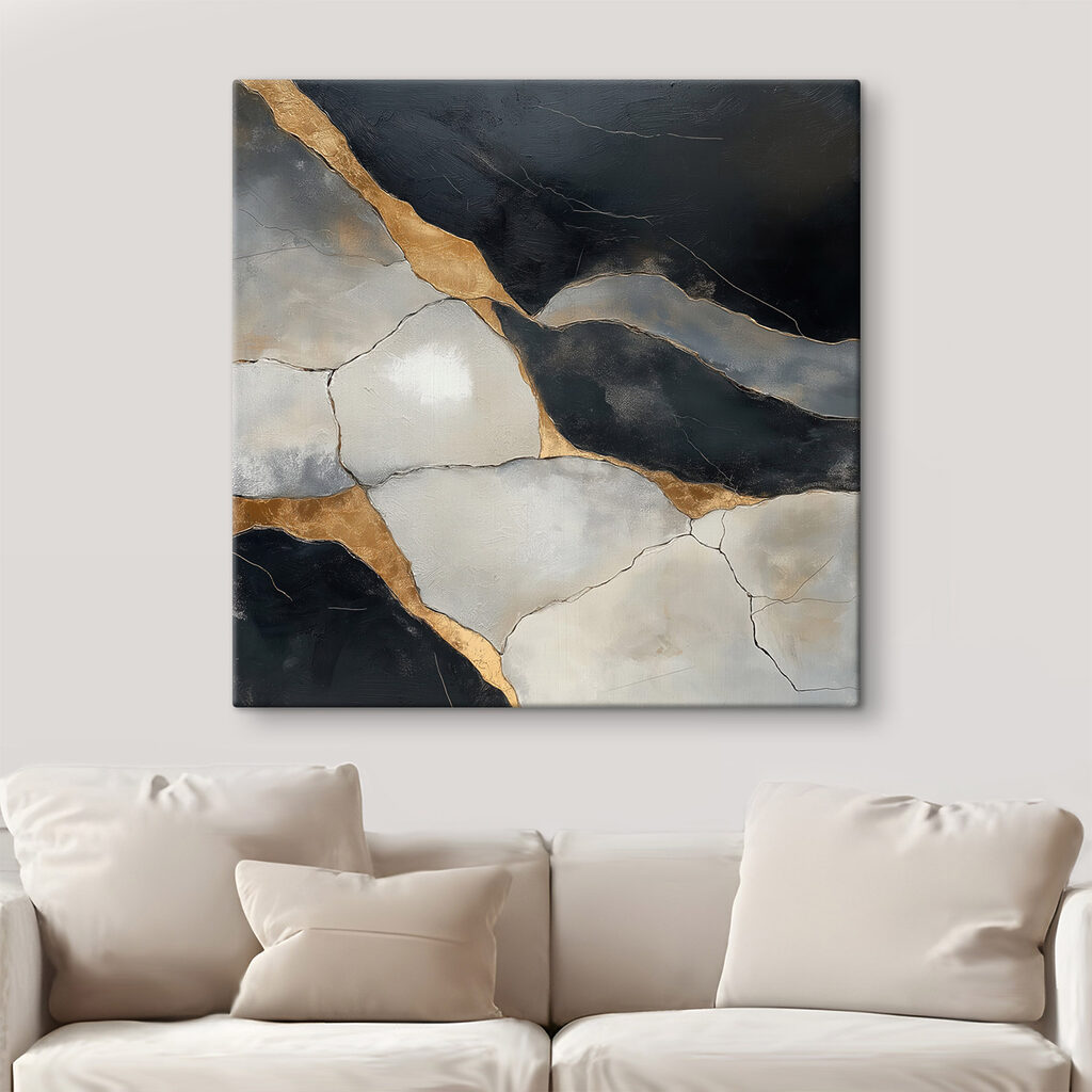 - Elegant interplay of light and dark - Elegant interplay of light and dark