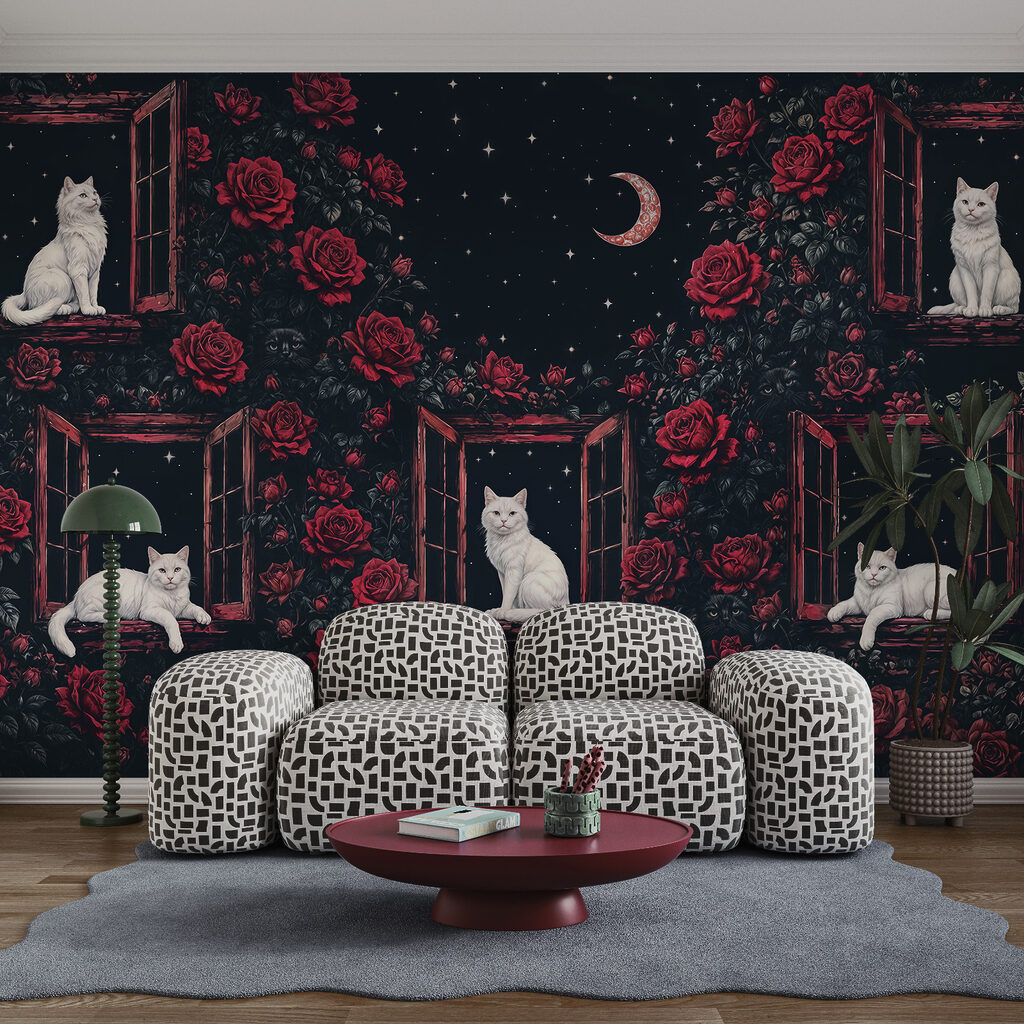 Un groupe de chats assis sur des rebords de fenêtre, au milieu des roses
