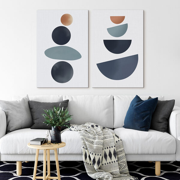 Soft shapes in balanced arrangement Soft shapes in balanced arrangement