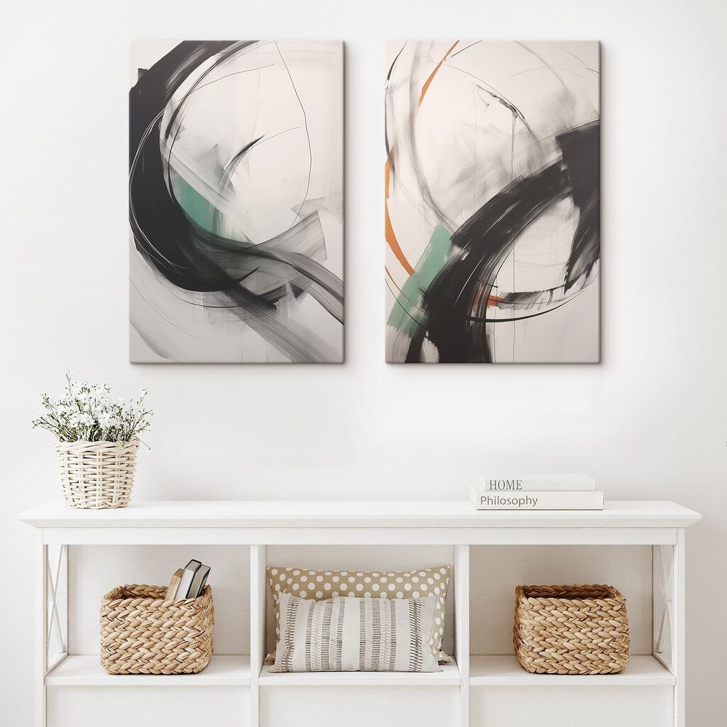 Dynamic strokes in monochrome harmony
