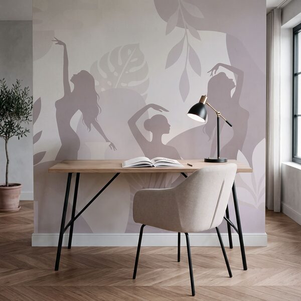 Groupe de femmes dans différentes poses
